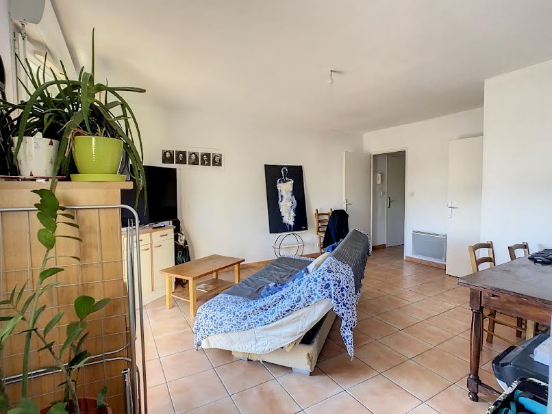 Vente appartement 2 pièces 45 m² à Sorgues (84700), 98 000 €