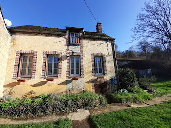 maison à Villeneuve-sur-Yonne (89)