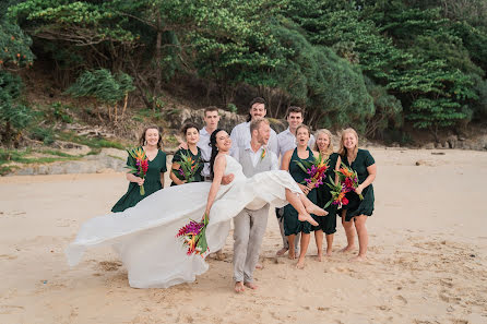 Fotógrafo de casamento Pattarakrich Kittitananithi (adamphuketphoto). Foto de 14 de fevereiro 2023