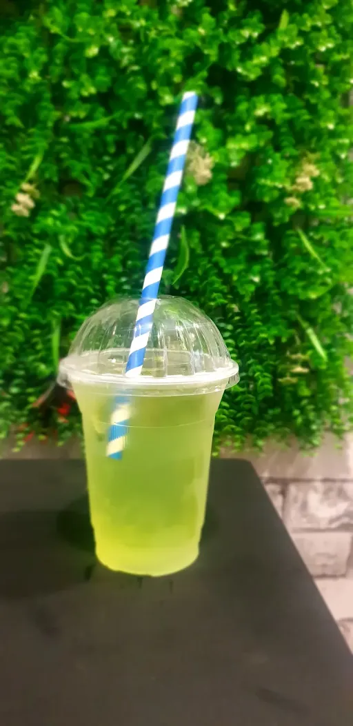 Green Apple Mojito