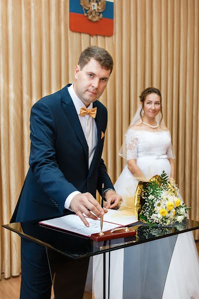 Wedding photographer Vladimir K (sdgsgvsef34). Photo of 20 March 2019