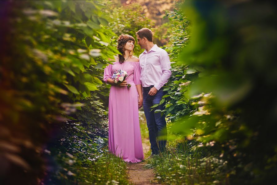 Fotógrafo de casamento Pavel Sbitnev (pavelsb). Foto de 2 de fevereiro 2021