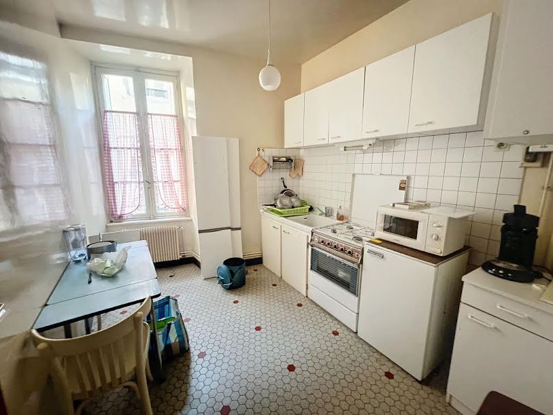 Vente appartement 4 pièces 67 m² à Saint-Flour (15100), 49 500 €