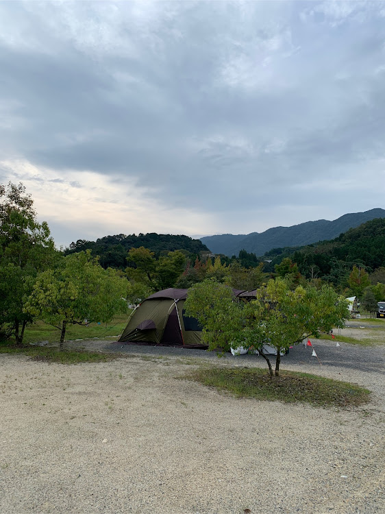 セレナの秋の気配・OKオートキャンプ場・ミニバン・セレナ多いに関するカスタム事例の投稿画像2枚目