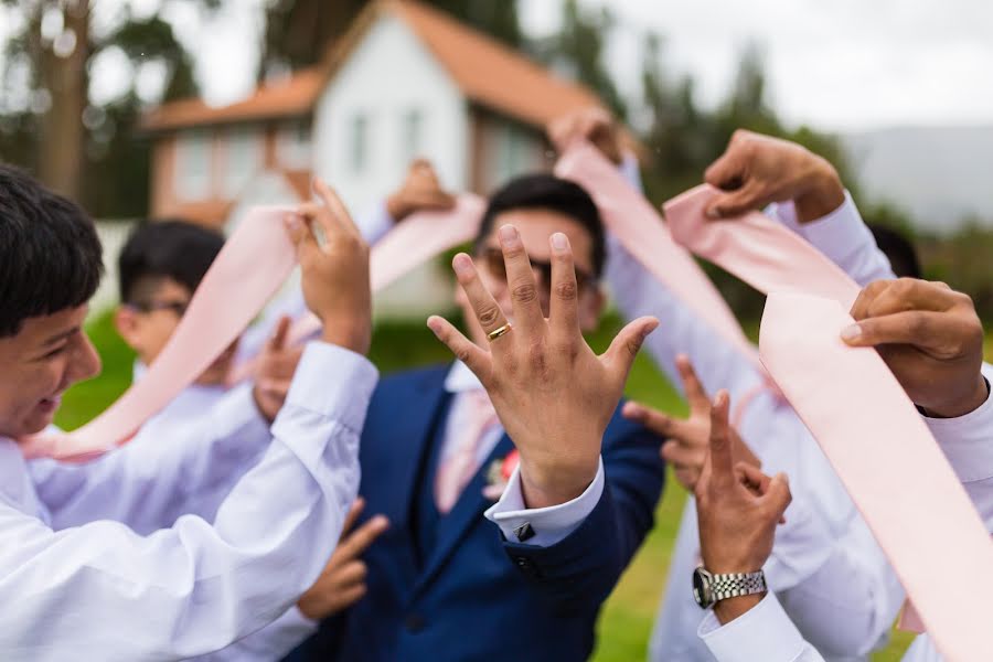 Fotografo di matrimoni Jefferson Gutierrez (jepo). Foto del 1 aprile 2022