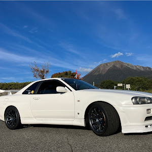 スカイライン GT-R R34