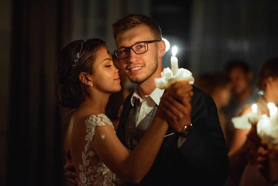 結婚式の写真家Paulina Misztal (bielakstudio)。2019 7月21日の写真