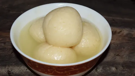 Regular Rasgulla [6 Pieces]