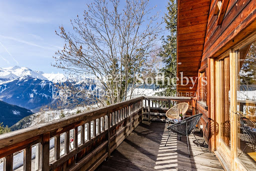 Prestige chalet for sale in L'alpe d'huez (38750) with terrace