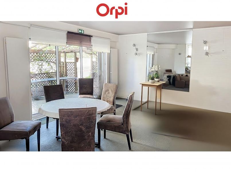 Vente appartement 3 pièces 120 m² à Gaillard (74240), 250 000 €