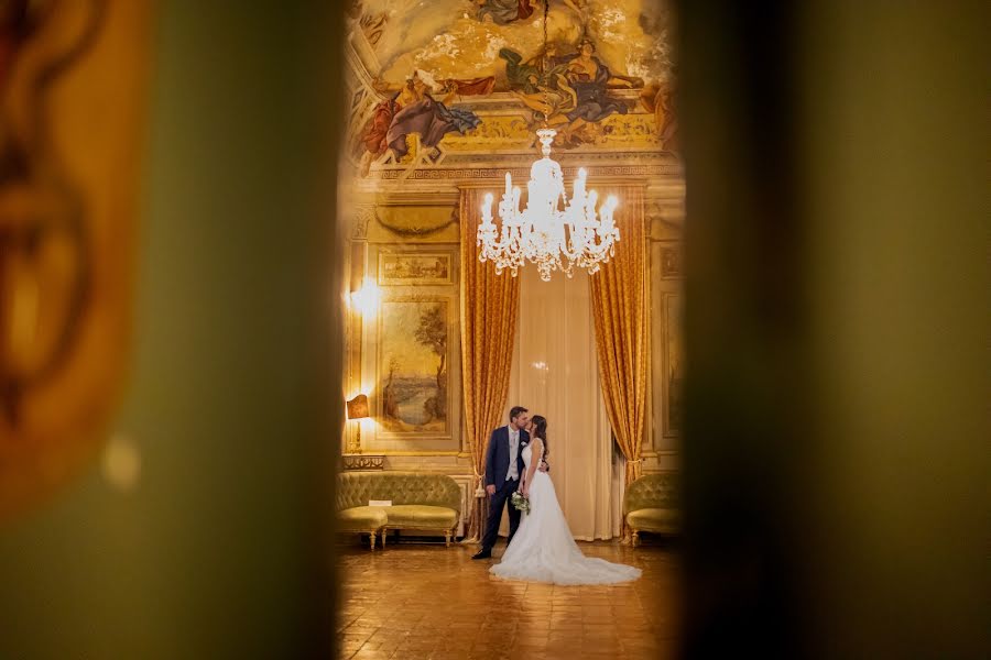 Fotografo di matrimoni Fabio Sciacchitano (fabiosciacchita). Foto del 25 ottobre 2022