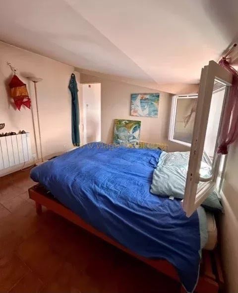 Vente viager 3 pièces 55 m² à Revest-les-Roches (06830), 82 000 €