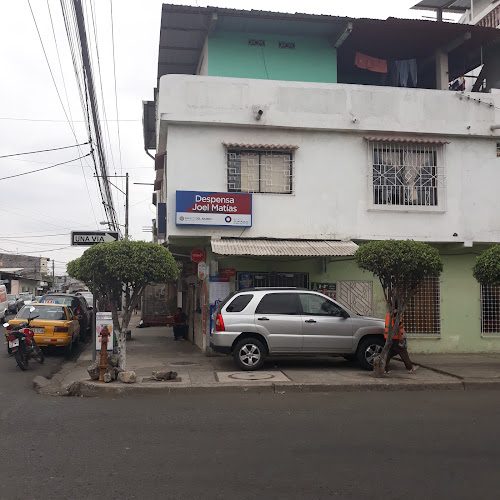 Opiniones de Despensa Joel Matías en Guayaquil - Tienda de ultramarinos