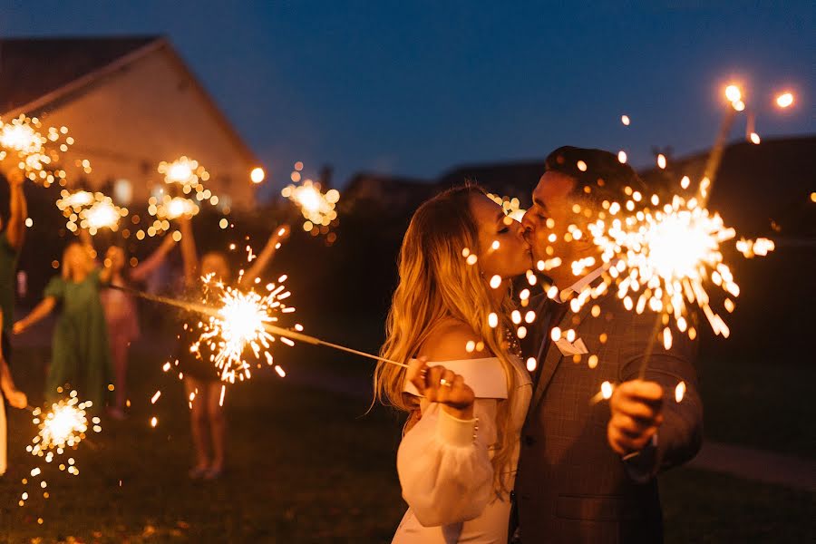 Fotógrafo de bodas Alisa Pinevich (aliskapin). Foto del 27 de diciembre 2022