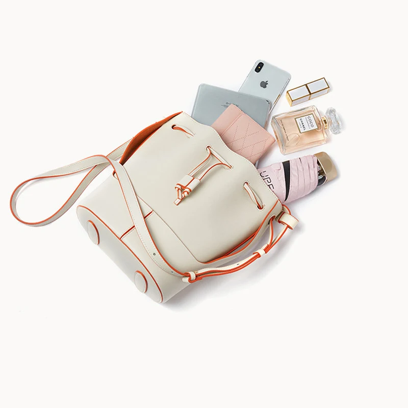 Nova bolsa saco de lona com costura e cordão. Perfeita para o dia a dia, espaçosa, estilosa e resistente, ideal para carregar seus pertences.