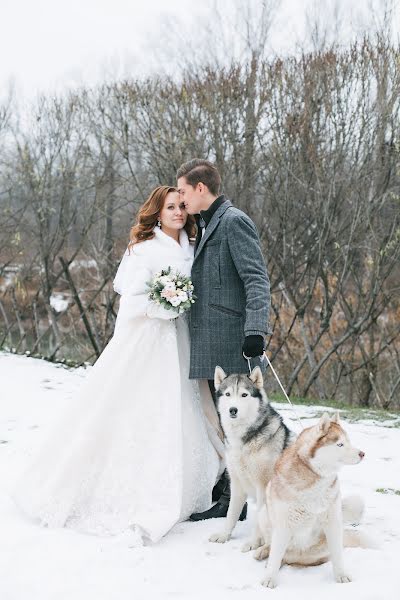 Fotógrafo de casamento Ilya Safina (ilyasafina). Foto de 15 de dezembro 2017