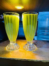 Lassi & Juice World photo 3