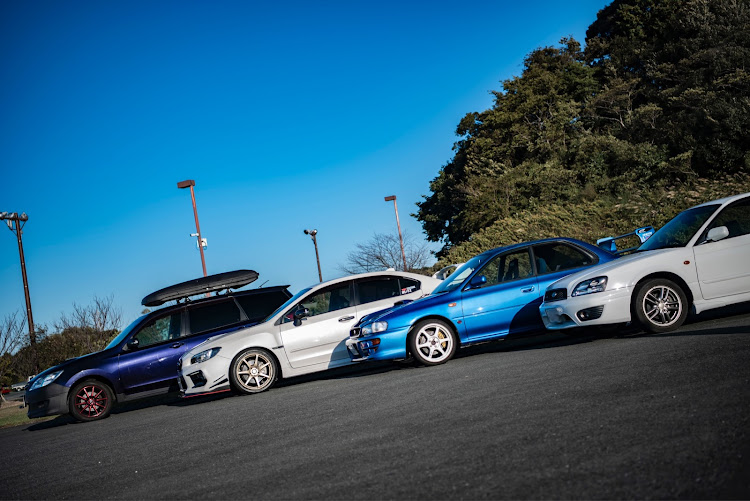 エクシーガのセクシーガ・レガシィB4・インプレッサWRXSTI・WRX STI・SUBARUに関するカスタム事例の投稿画像4枚目