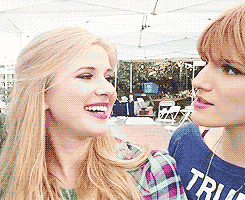 Bella Thorne et Zendaya Coleman