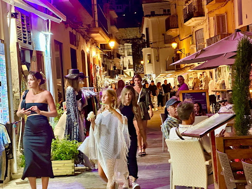 Ibiza-street-scene.jpg - The crazy street scene in Ibiza.