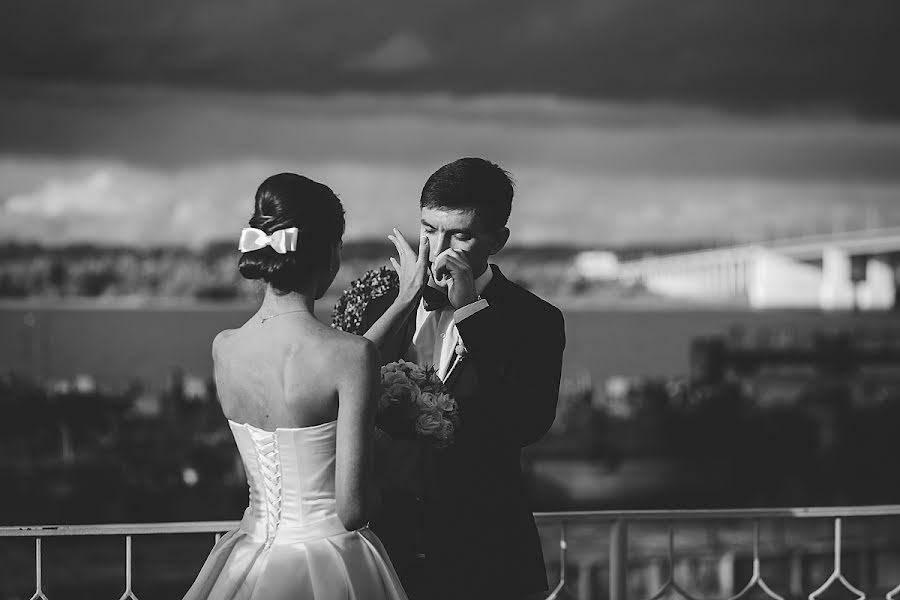 Wedding photographer Mariya Evseeva (foxik-85). Photo of 12 July 2017