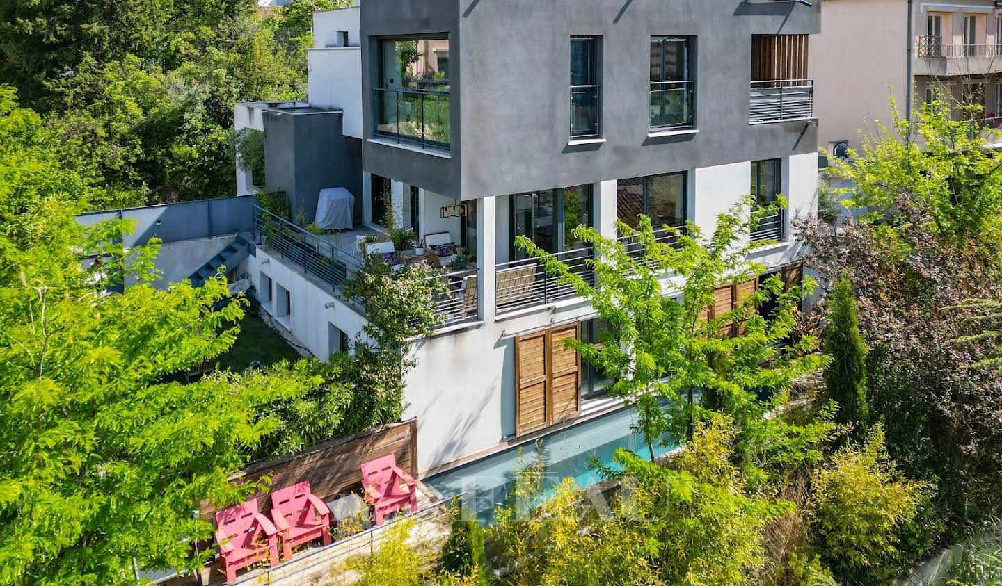 House with pool and terrace Aix-en-Provence