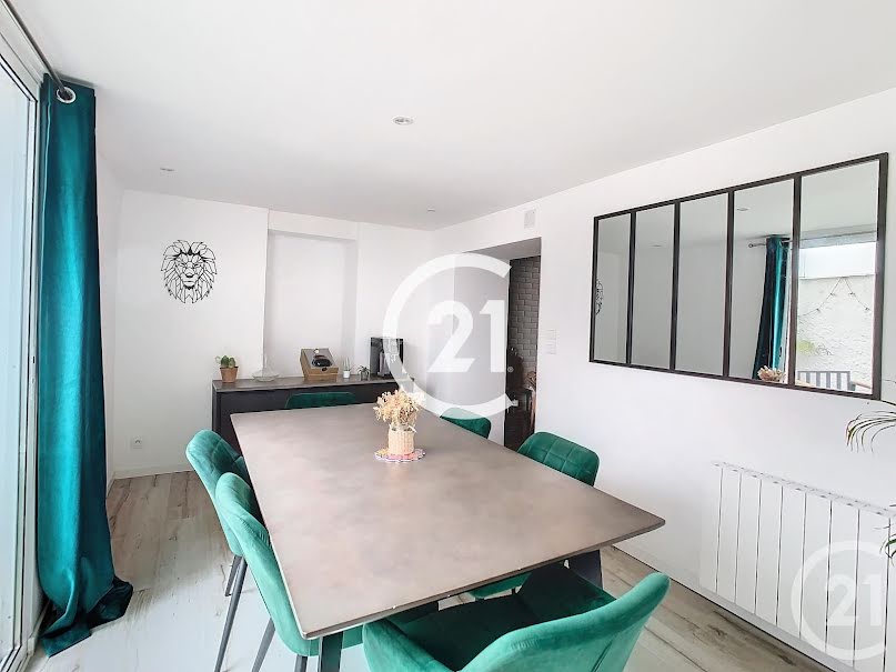 Vente appartement 3 pièces 84 m² à Cognac (16100), 181 600 €