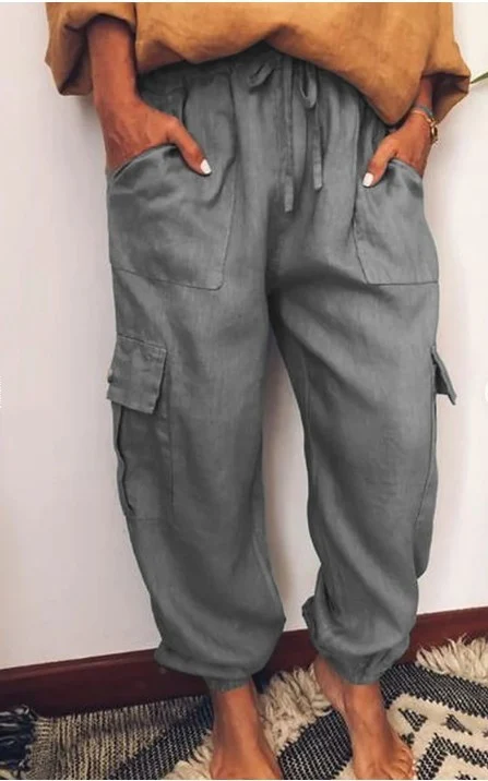 Damen Casual Hosen mit mehreren Taschen bieten Komfort und Stauraum für den Alltag. Bequem und praktisch, ideal für unterwegs und Freizeit.