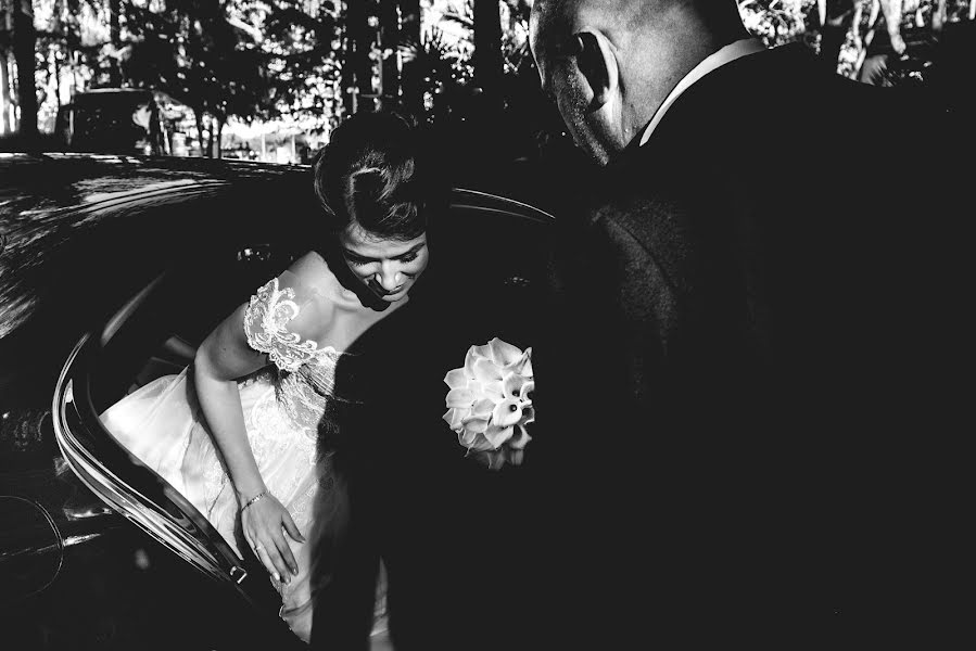 Fotografo di matrimoni Manuel Del Amo (masterfotografos). Foto del 2 agosto 2018