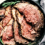 Garlic Butter Herb Prime Rib was pinched from <a href="https://therecipecritic.com/prime_rib_recipe/" target="_blank" rel="noopener">therecipecritic.com.</a>