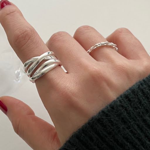 Title 4, Irregular Highlight Line Crossing Ring. A uniqu...