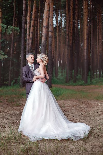 Wedding photographer Anna Luzina (luzianna). Photo of 17 May 2015