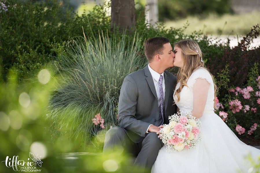 Fotógrafo de casamento Tiffanie Holbrook (tiffanieholbrook). Foto de 30 de dezembro 2019