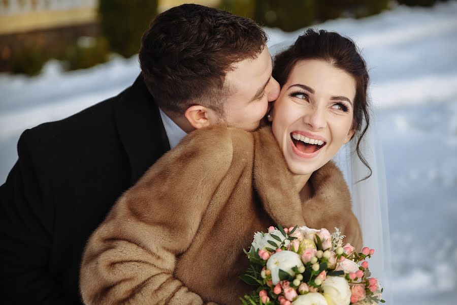 Wedding photographer Ekaterina Shevcova (kravkatya). Photo of 28 February 2017