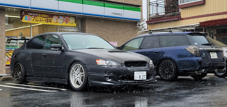 レガシィB4の車高調整・ドライブに関するカスタム事例の投稿画像1枚目