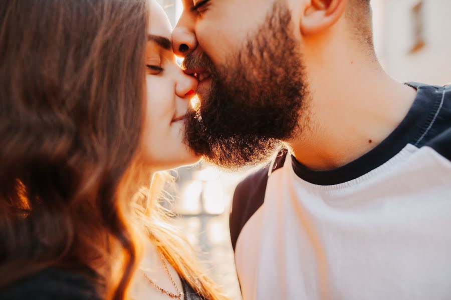 Wedding photographer Katya Іvaskevich (katiaivaskevych). Photo of 19 May 2019