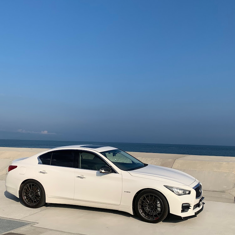 スカイラインのスカイライン・v37 スカイライン・rs05rrに関するカスタム事例の投稿画像1枚目