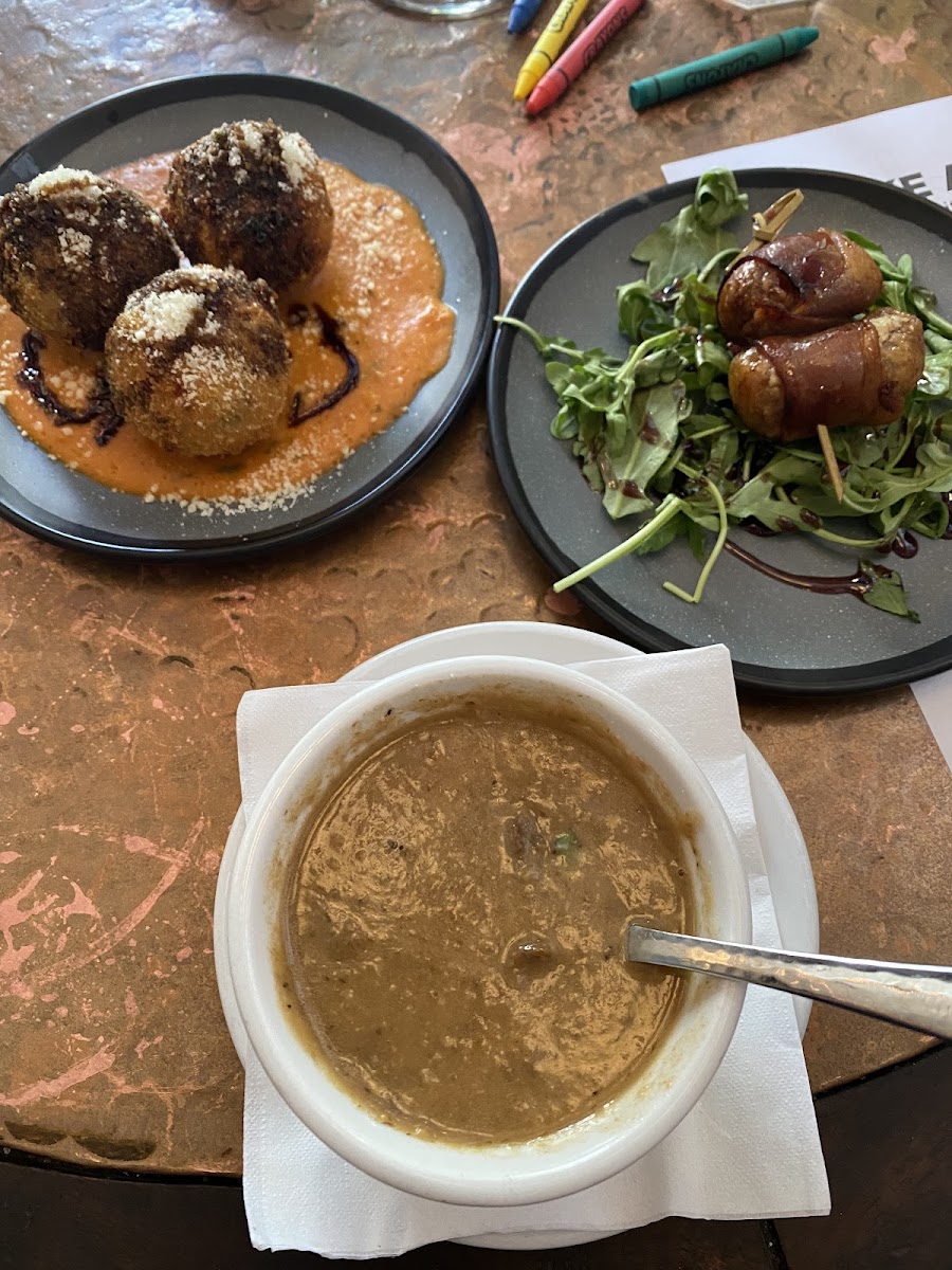 Arancini, Tuscan figs, and portabella bisque