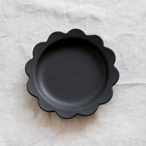 Title 1, Matte ceramic frosted porcelain plate for elega...