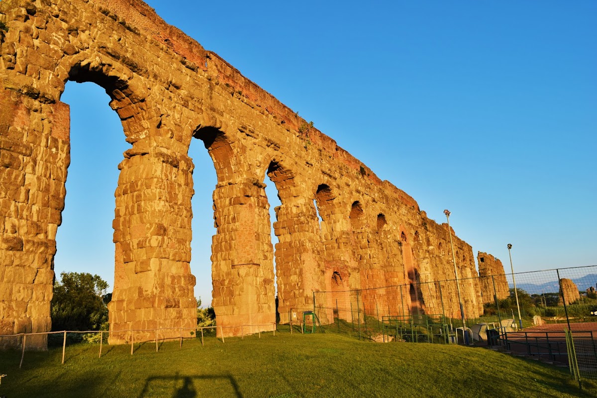 Roma. La dolce vita? Римские картинки (с Аппиевой дорогой, акведуками и пляжем)