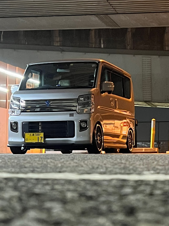 エブリイワゴンのプチオフ会・エブリィのプチオフです・新倉PA・思わぬゲストさんに感激・これまでの出会いに感謝に関するカスタム事例の投稿画像1枚目