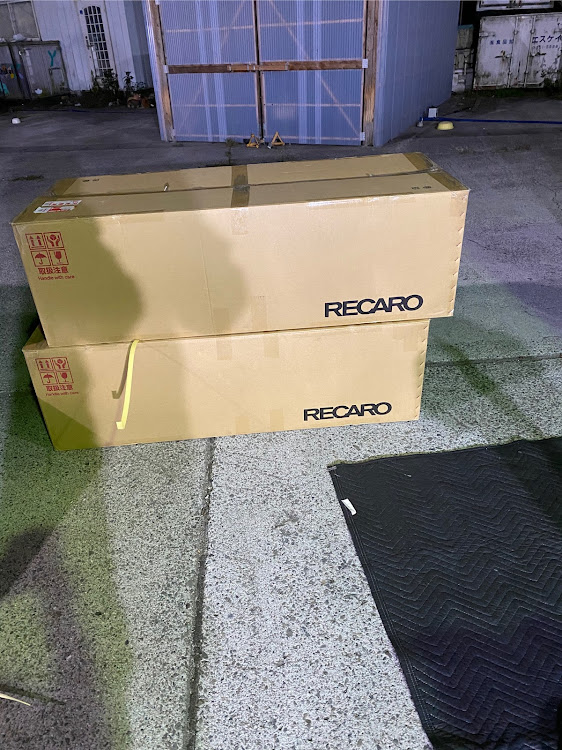 アトレーワゴンのDIY・シート交換・レカロシート・レカロLX-F TR NN・トライアルオリジナルに関するカスタム事例の投稿画像2枚目