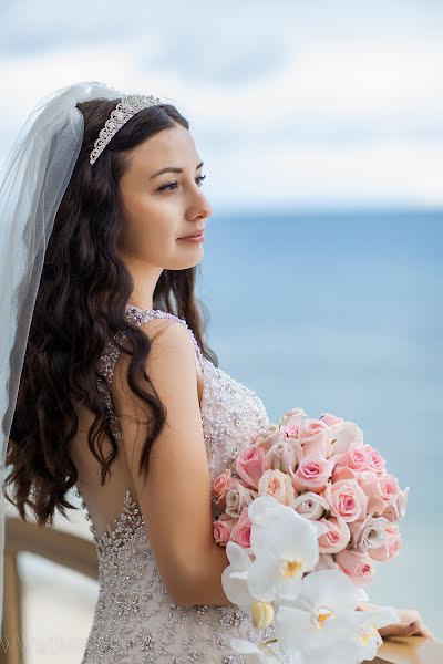 Wedding photographer Irina Dianova-Spiru (liska12). Photo of 2 November 2015