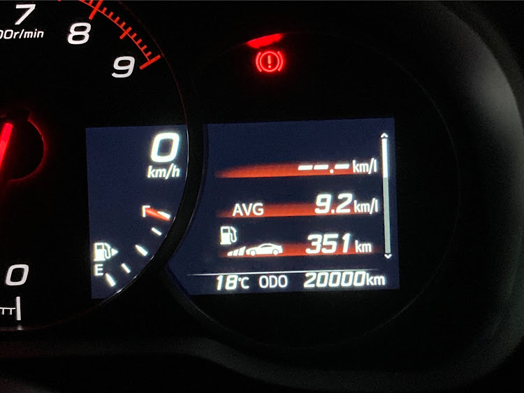 BRZの20000キロ・これからもよろしく相棒！・スポーツカーはいいぞに関するカスタム事例の投稿画像2枚目