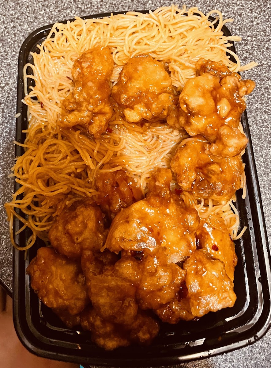 GF General Tso Chicken with rice noodles