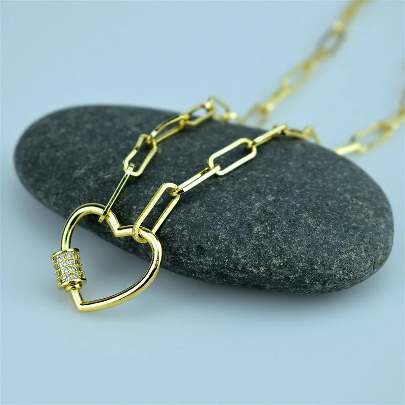 Collier boucle zircon style européen et américain, cuivre micro-incrusté, zircon en forme de cœur, accessoire idéal pour sublimer votre look.