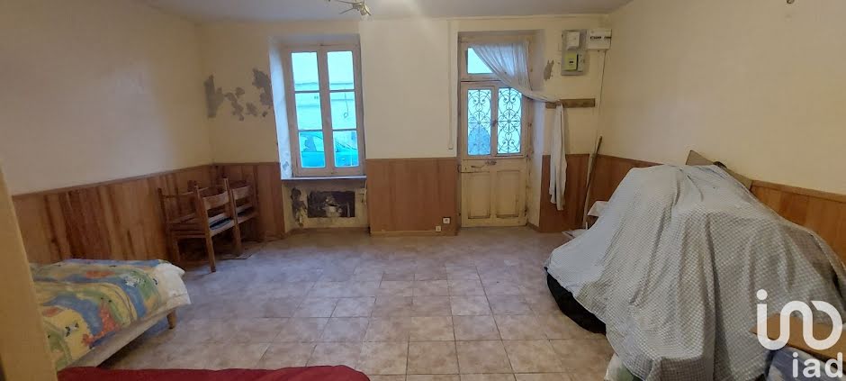 Vente maison 2 pièces 49 m² à Evaux-les-Bains (23110), 26 000 €