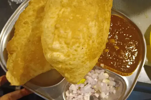 Chole Bhature