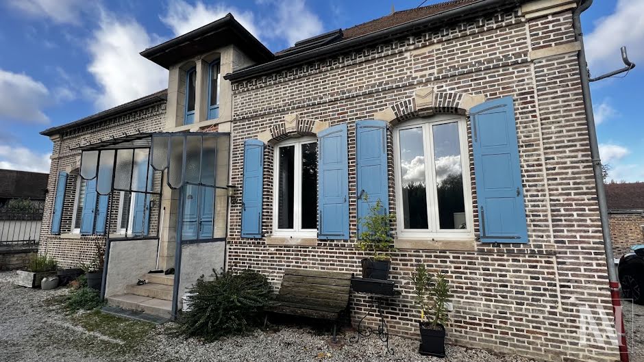 Vente maison 6 pièces 150 m² à Chennegy (10190), 239 000 €