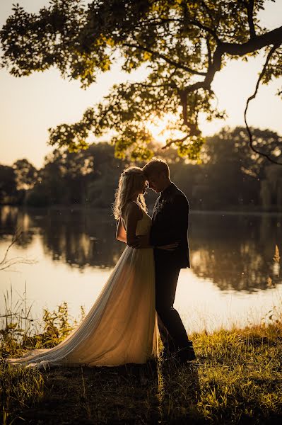 Fotógrafo de bodas Dominik Kučera (dominikkucera). Foto del 11 de abril